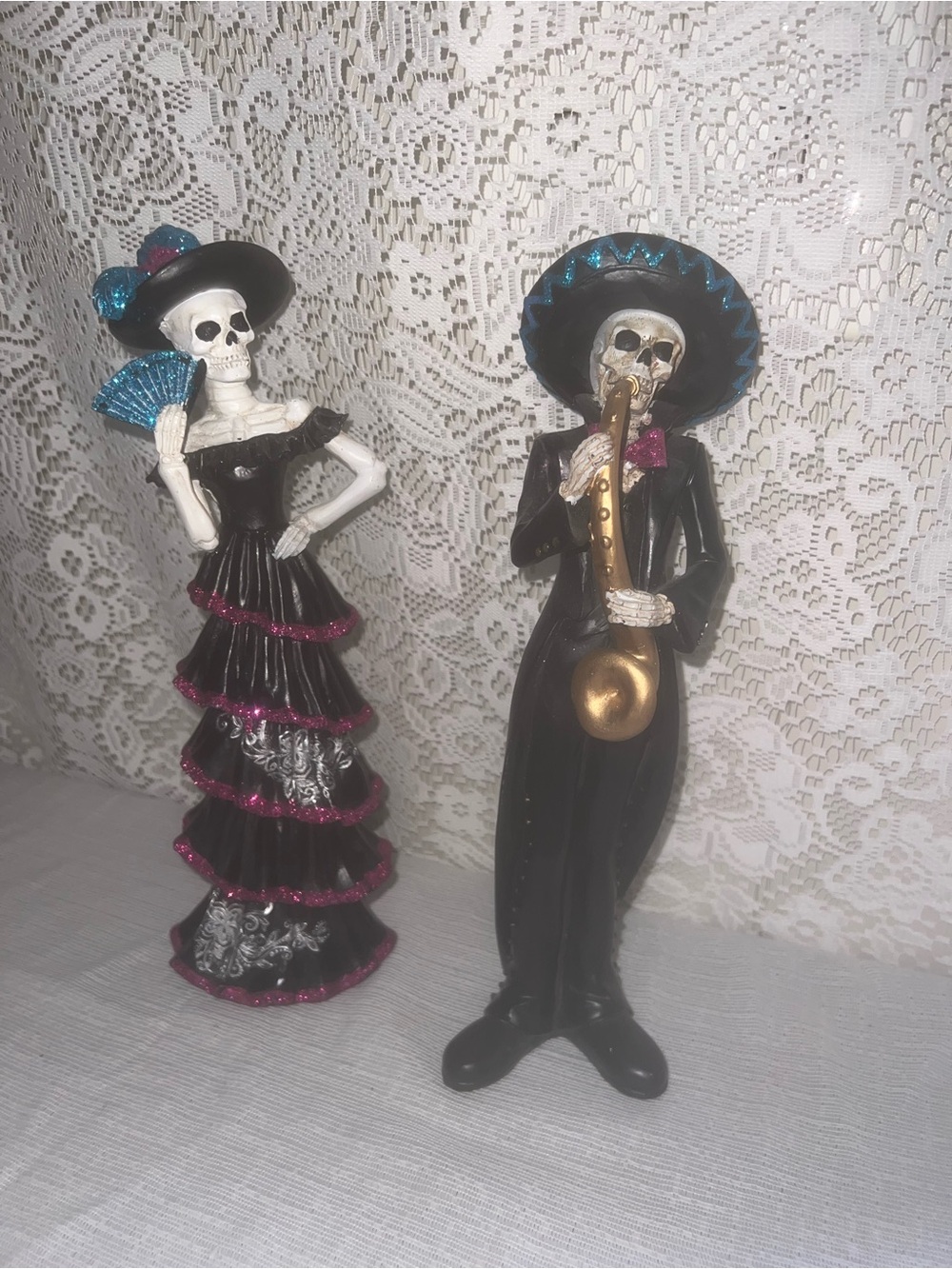 Day of the Dead Sugar Skull Catrina Mariachi Couple Figurines